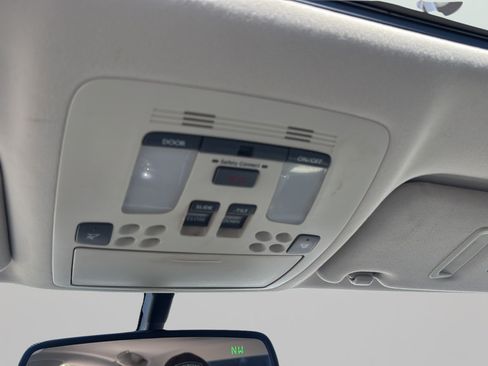 Used 2011 Lexus IS 250 w/ Premium Pkg Value Edition RWD image 18