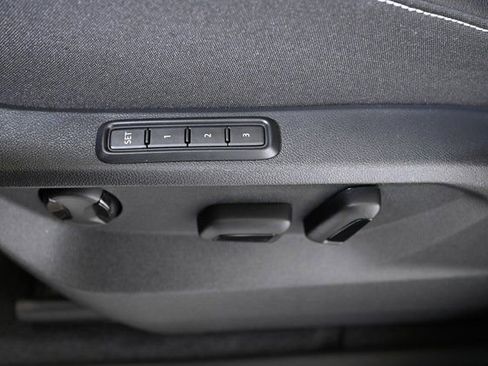 New 2026 Volkswagen Atlas SEL image 27