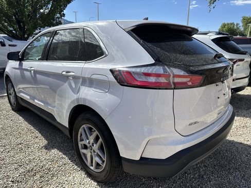Used 2021 Ford Edge SEL w/ Convenience Package AWD/4WD image 5