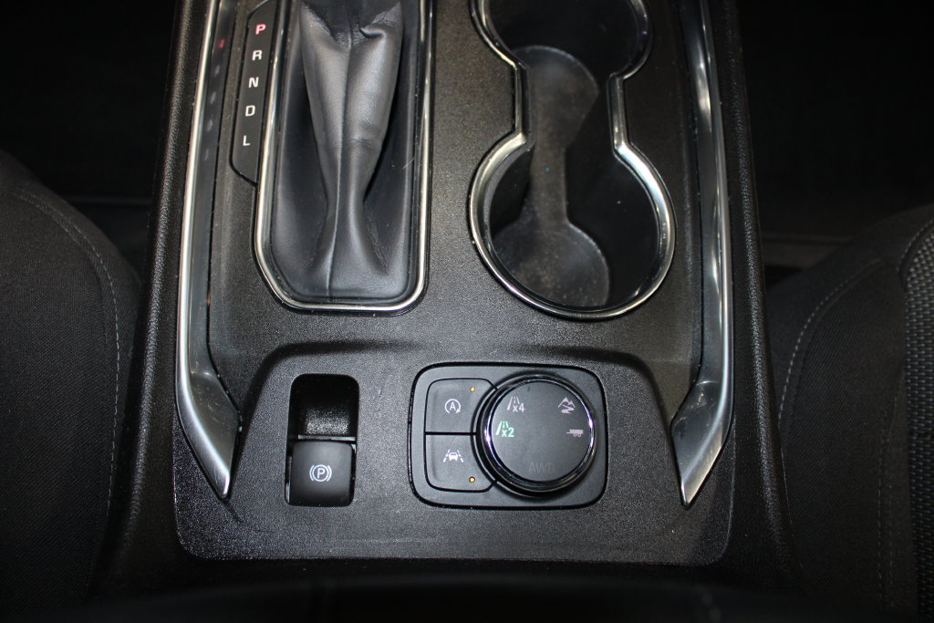 Used 2023 Chevrolet Traverse LT AWD/4WD image 20