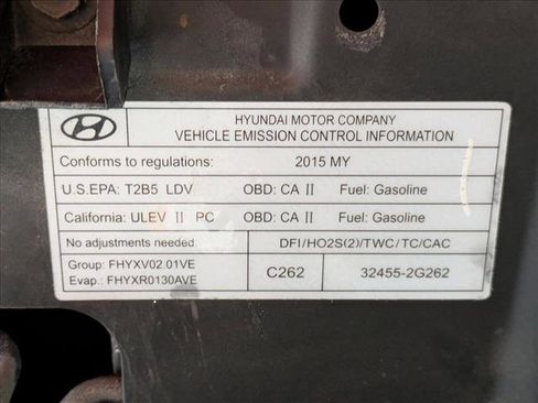 Used 2015 Hyundai Santa Fe Sport 2.0T w/ Option Group 05 image 25