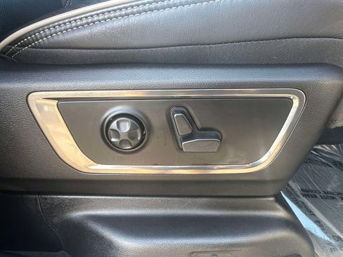 Used 2021 RAM 1500 Limited w/ Night Edition image 29