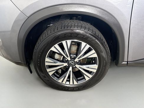 Used 2022 Nissan Rogue SV AWD/4WD image 38
