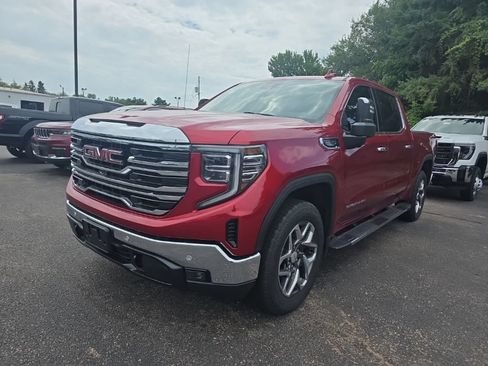 Used 2024 GMC Sierra 1500 SLT w/ SLT Premium Plus Package AWD/4WD image 2