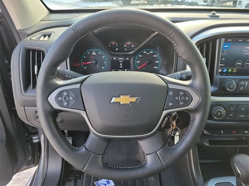 Used 2022 Chevrolet Colorado LT w/ LT Convenience Package image 20