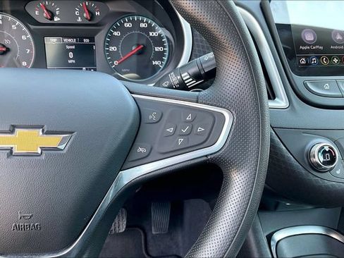 Used 2022 Chevrolet Malibu LT FWD image 19
