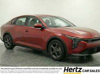 Used 2025 Kia K4 LXS video 1
