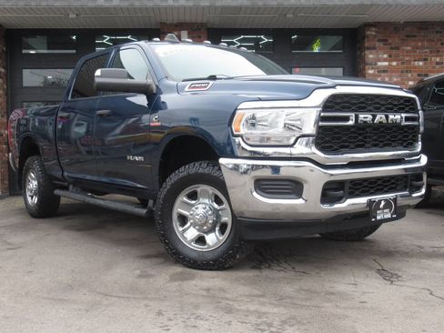 Used 2022 RAM 2500 Tradesman image 1