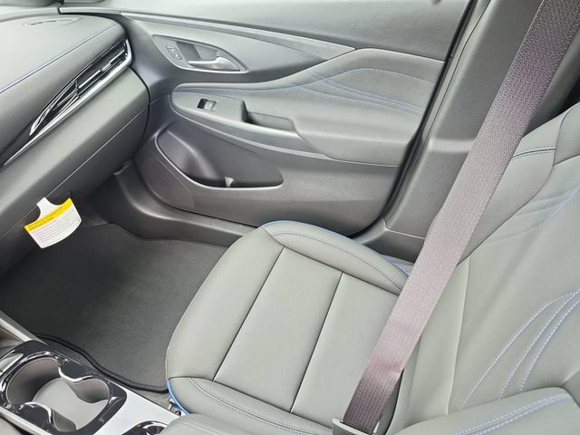 New 2026 Buick Envista Sport Touring w/ Convenience II Package FWD image 15