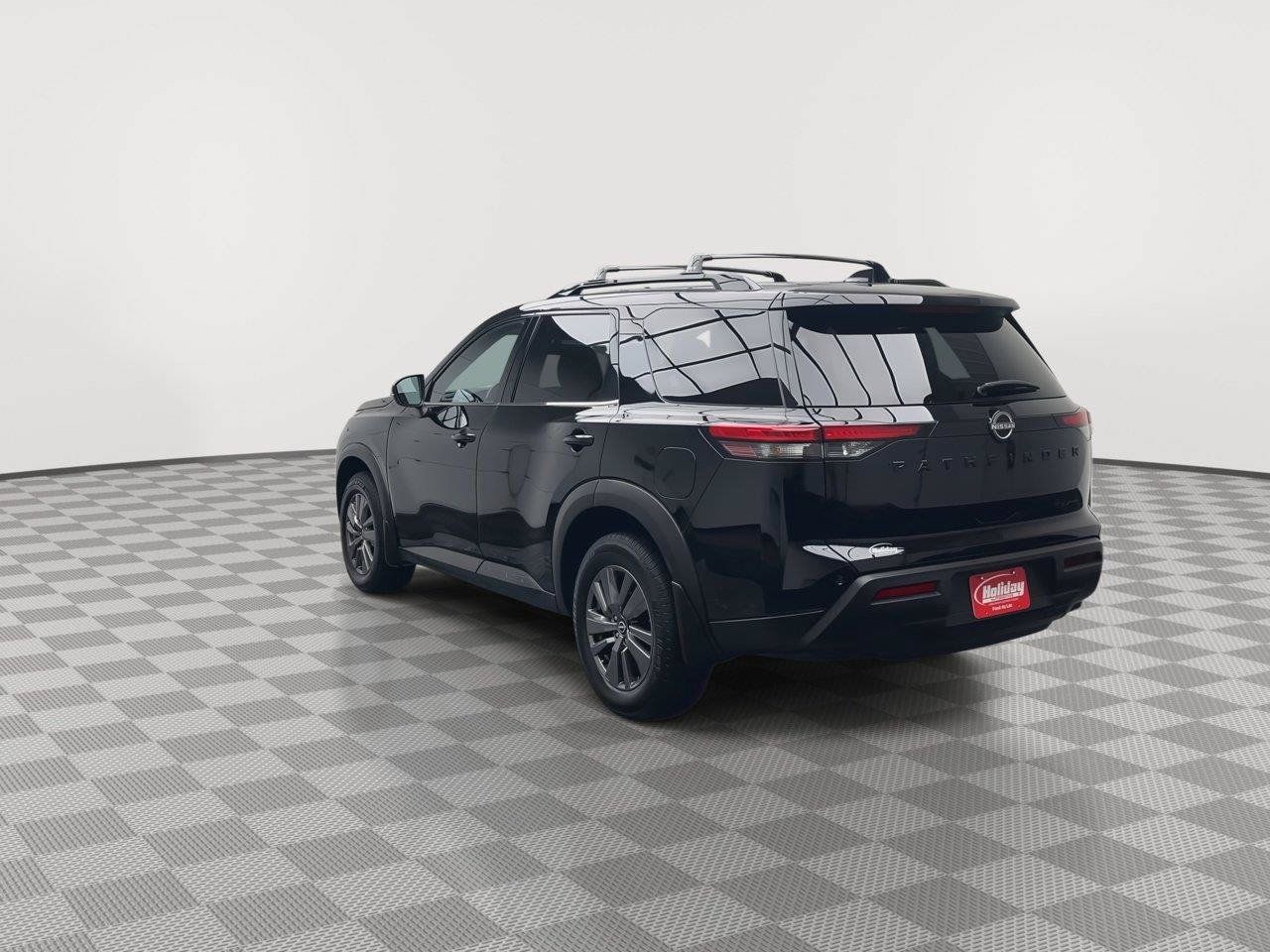Used 2024 Nissan Pathfinder SV w/ Black Appearance Package AWD/4WD image 34
