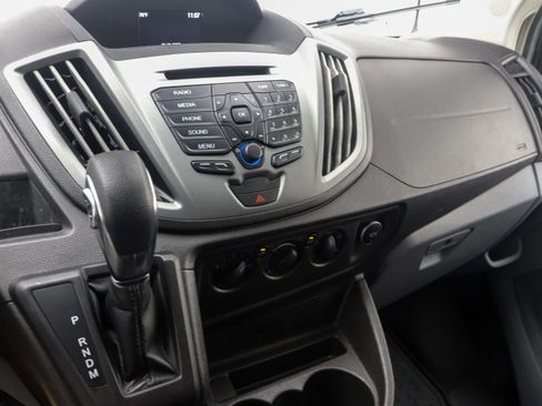 Used 2018 Ford Transit 350 XL RWD image 18