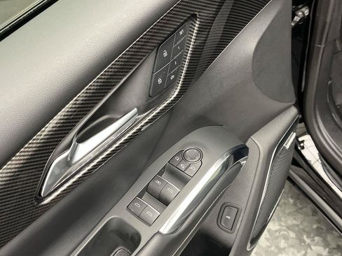 Certified 2025 Chevrolet Traverse High Country w/ LPO, Floor Liner Package AWD/4WD image 9