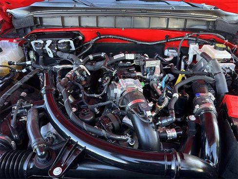 Used 2022 Ford Bronco Wildtrak image 36