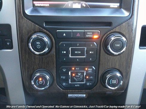 Used 2013 Ford F150 Lariat w/ Luxury Equipment Group image 43