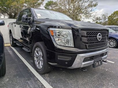 Used 2022 Nissan Titan SV w/ SV Convenience Package