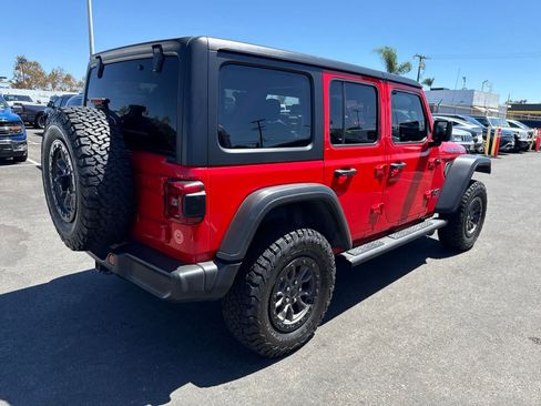 Used 2021 Jeep Wrangler Unlimited Rubicon 4xe w/ Cold Weather Group AWD/4WD image 13