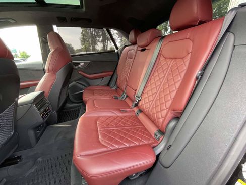 Certified 2022 Audi SQ8 Prestige AWD/4WD image 13