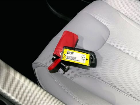 Used 2025 Hyundai Palisade SEL image 14