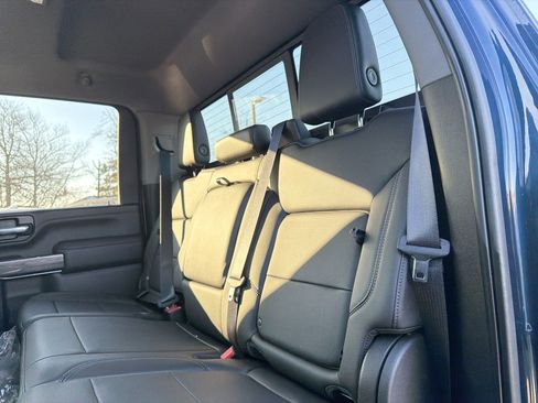 Used 2021 Chevrolet Silverado 2500 LTZ w/ LTZ Plus Package image 28