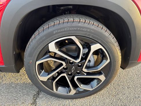 New 2026 Chevrolet Trax RS w/ Driver Confidence Package FWD image 11