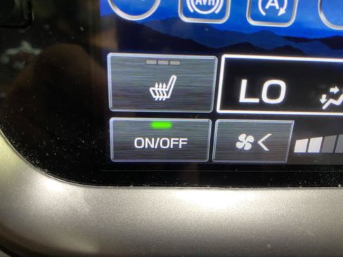 Used 2024 Subaru Outback Onyx Edition AWD/4WD image 27