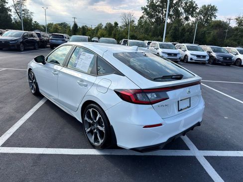 Used 2025 Honda Civic Sport image 4