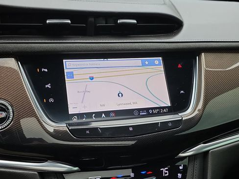 Used 2020 Cadillac XT6 Sport w/ Platinum Package image 25