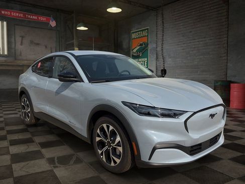 New 2026 Ford Mustang Mach-E Select image 2