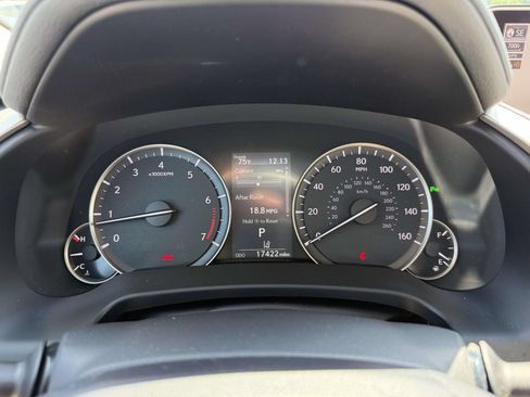 Used 2019 Lexus RX 350 AWD w/ Navigation Package image 31