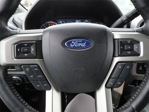 Certified 2021 Ford F350 Lariat w/ Lariat Value Package image 26