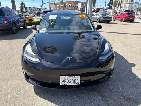 Used 2022 Tesla Model 3 Long Range AWD/4WD image 2