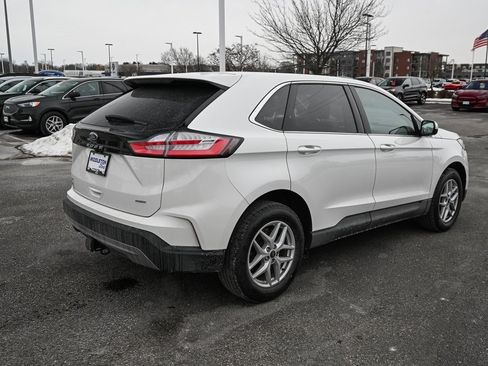 Certified 2024 Ford Edge SEL w/ Convenience Package image 5