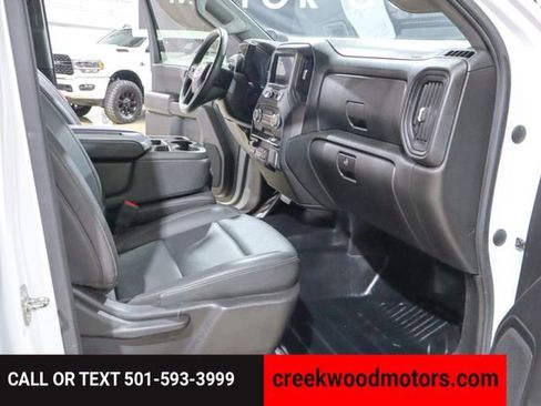 Used 2024 GMC Sierra 3500 Pro image 9