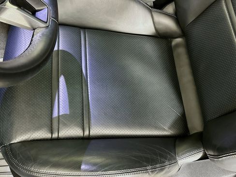 Used 2023 Porsche Cayenne AWD/4WD image 20