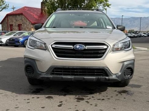 Used 2019 Subaru Outback 2.5i AWD/4WD image 10