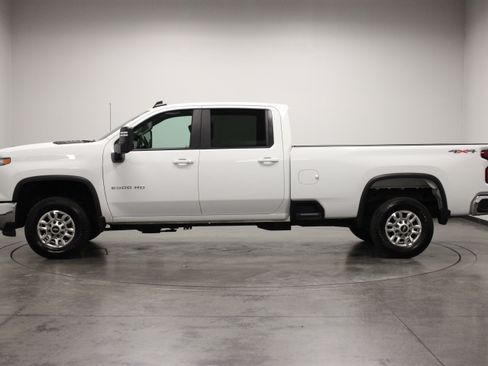 Used 2026 Chevrolet Silverado 2500 LT AWD/4WD image 5
