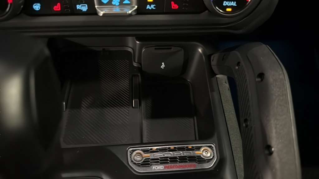 Used 2025 Ford Bronco Raptor AWD/4WD image 30