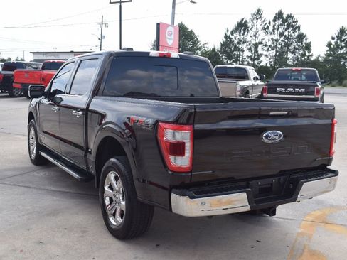 Used 2021 Ford F150 Lariat w/ Equipment Group 502A High AWD/4WD image 5