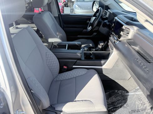 Used 2022 Toyota Tundra SR5 image 46