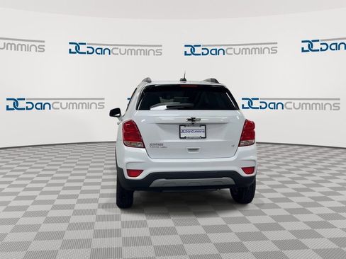 Used 2019 Chevrolet Trax LT w/ LT Convenience Package AWD/4WD image 7