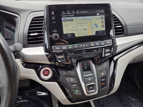 Used 2023 Honda Odyssey Touring image 25