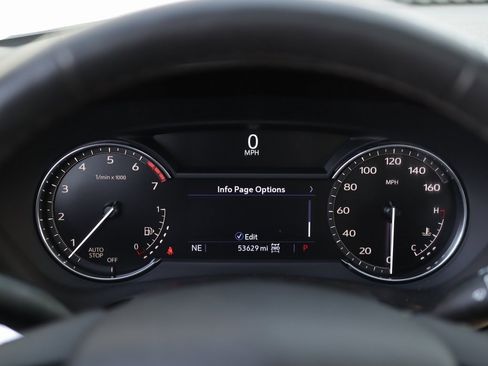 Certified 2023 Cadillac XT4 Luxury w/ Cold Weather Package image 11