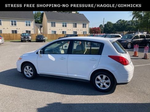 Used 2008 Nissan Versa SL w/ Convenience Pkg image 7