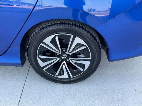 Used 2018 Honda Civic EX-L image 30