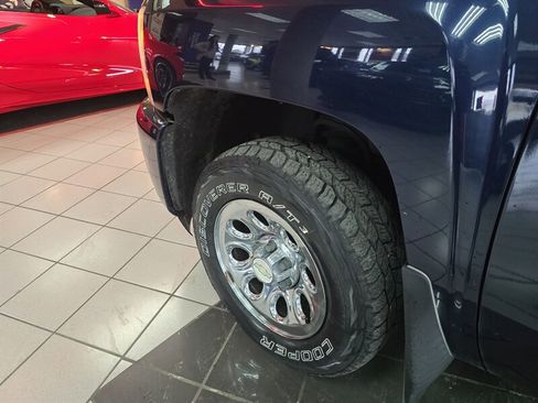 Used 2011 Chevrolet Silverado 1500 LS image 28