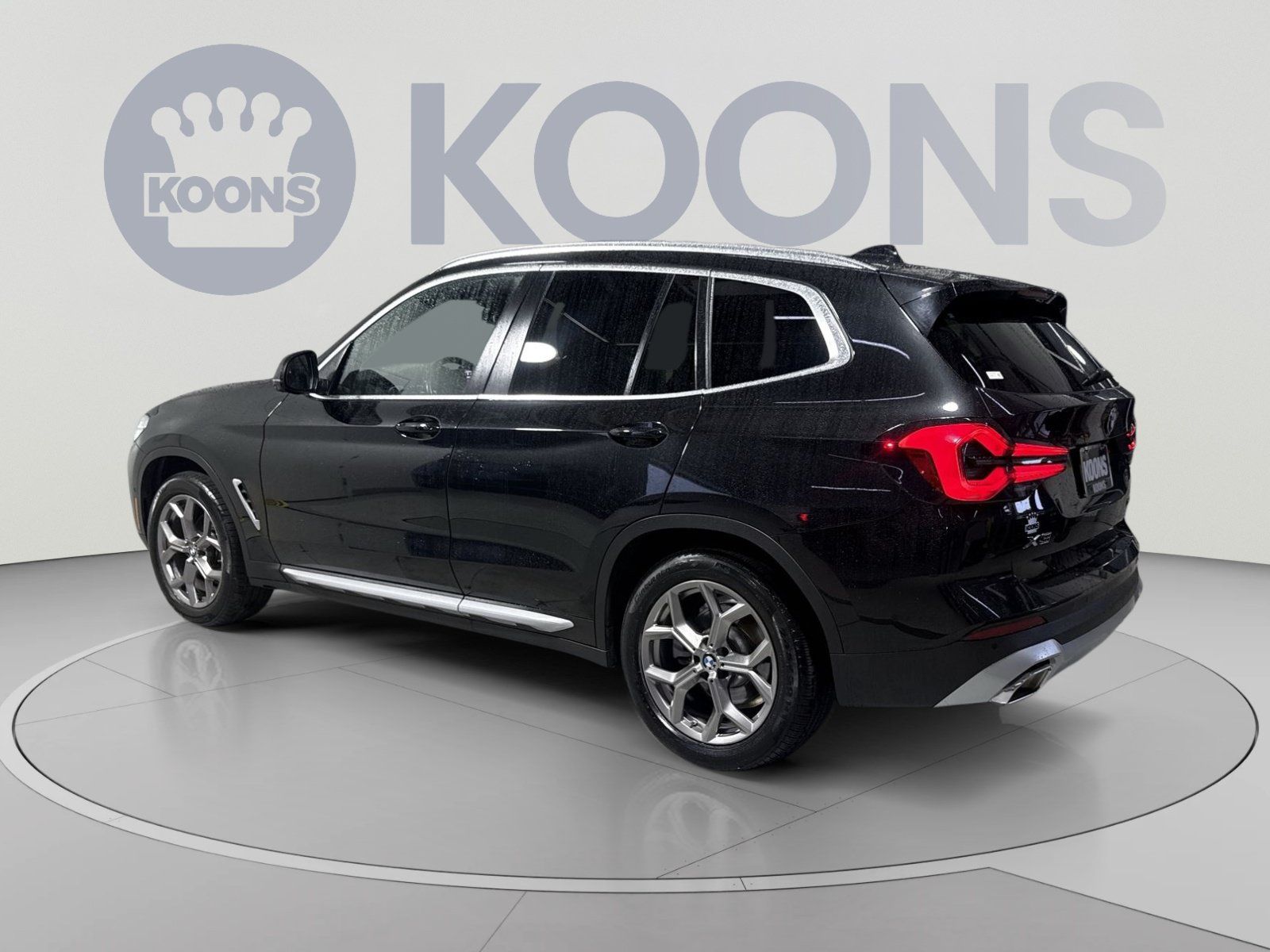 Used 2024 BMW X3 xDrive30i w/ Premium Package w/ZPA AWD/4WD image 8