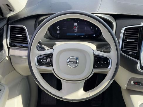 Certified 2024 Volvo XC90 B6 Ultimate w/ Protection Package Premier image 12