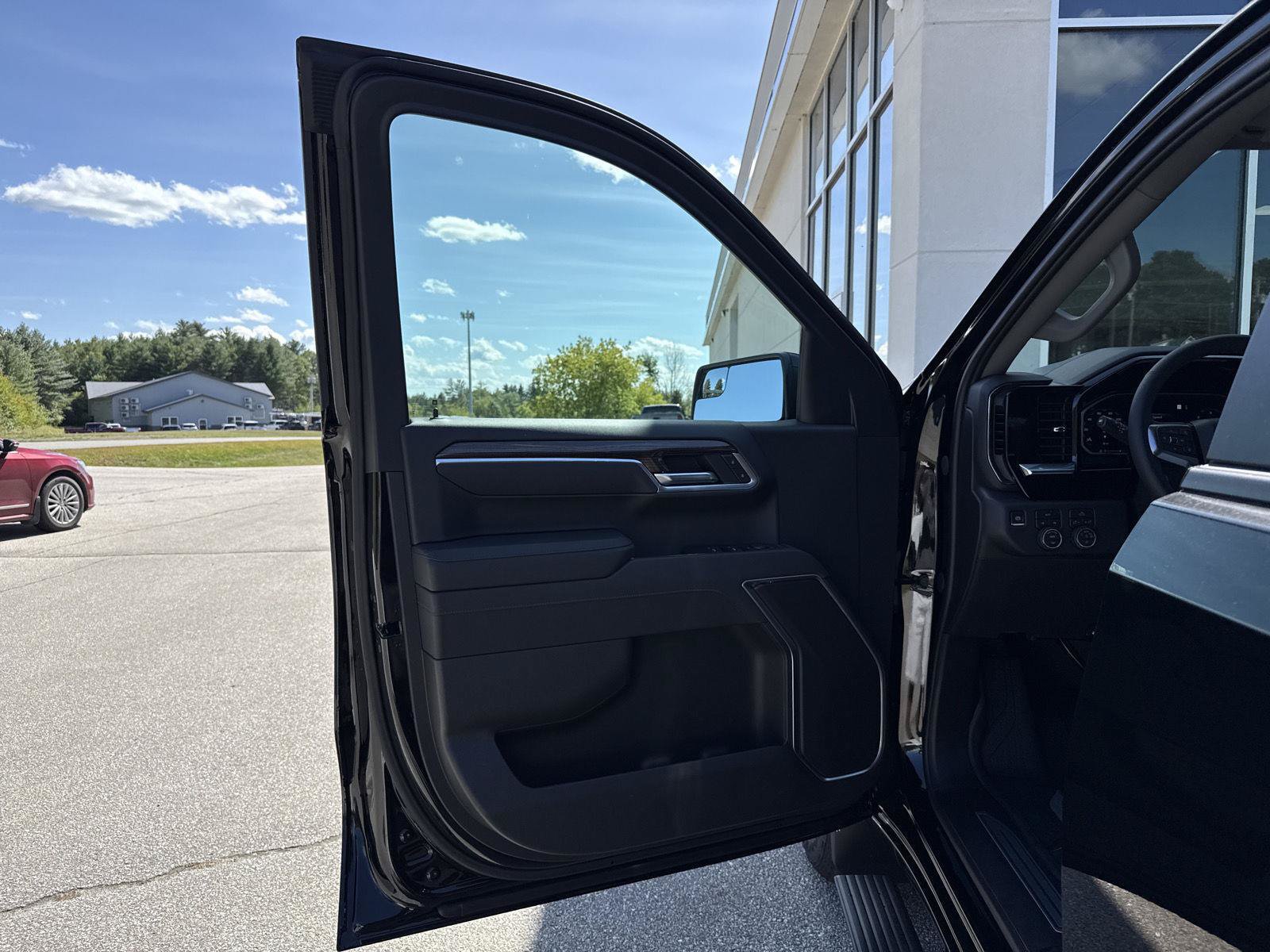 New 2026 Chevrolet Silverado 1500 RST w/ Protection Package AWD/4WD image 12