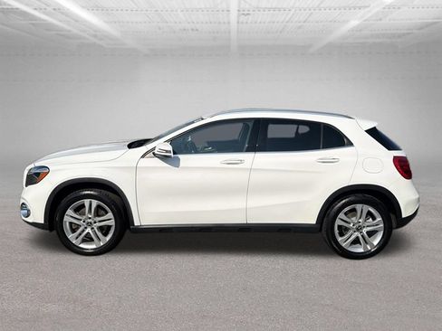 Used 2019 Mercedes-Benz GLA 250 4MATIC image 5
