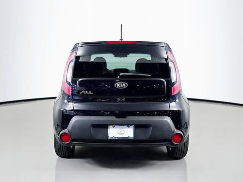Used 2015 Kia Soul + FWD image 6
